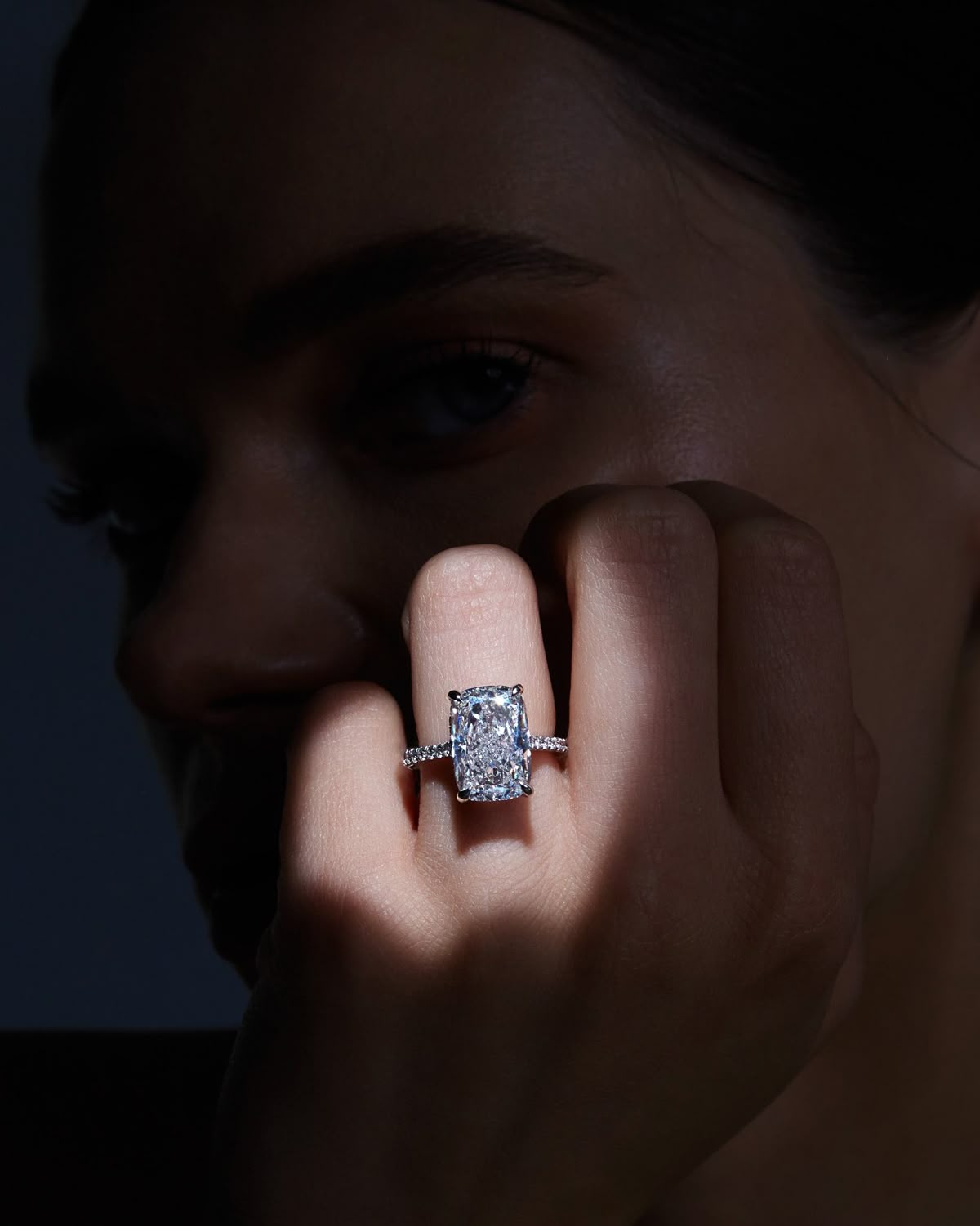 WOMEN'S RINGS